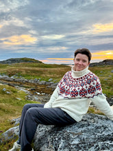 Load image into Gallery viewer, Ullobáidi Original - Wool Sweater Norwegian Knitting Pattern