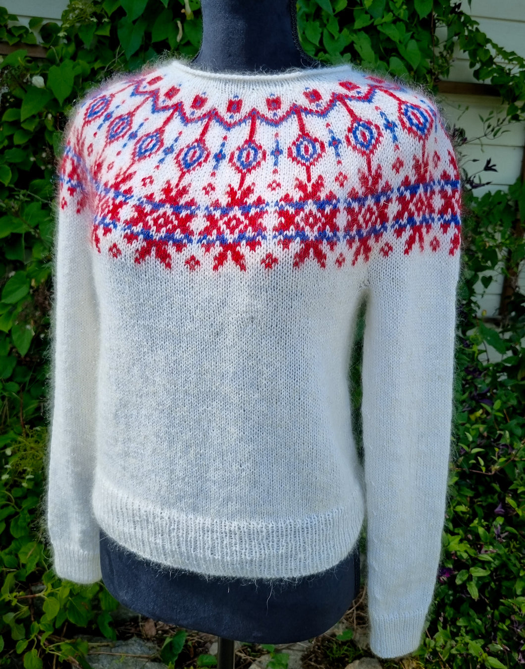 Ullobáidi Geassi Mohair - Ullgenser Sommer Mohair - Strikkeoppskrift