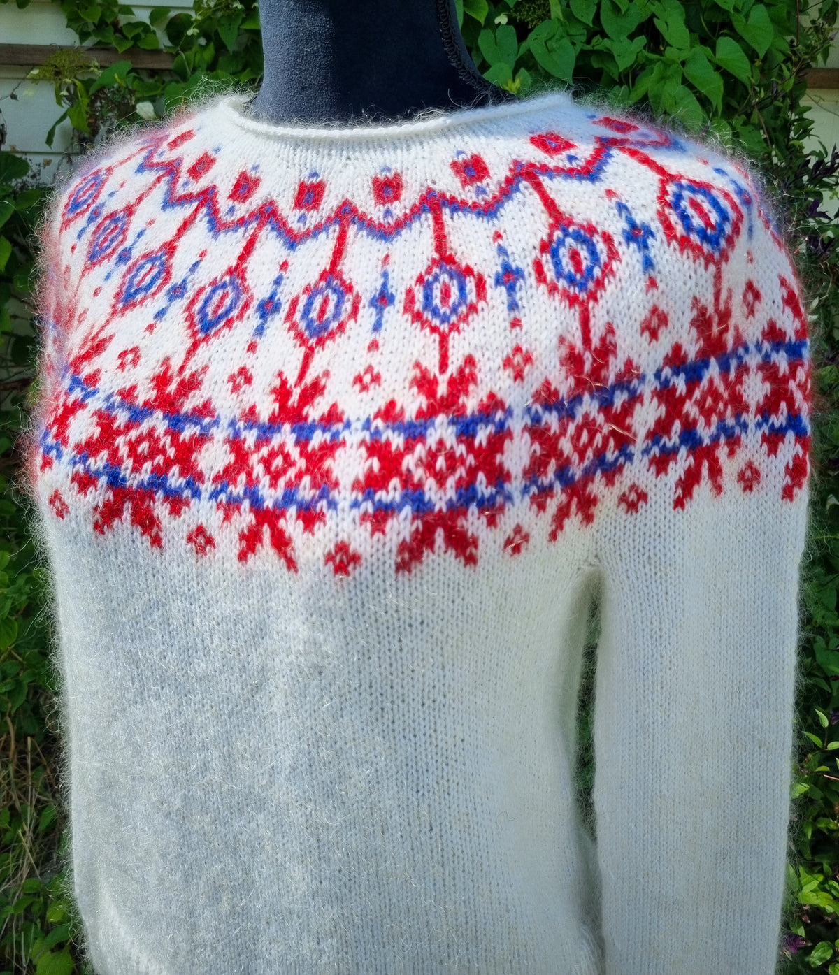 Ullobáidi Geassi Mohair - Ullgenser Sommer Mohair - Strikkeoppskrift