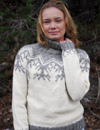 Gabba - White Reindeer English Knitting Pattern