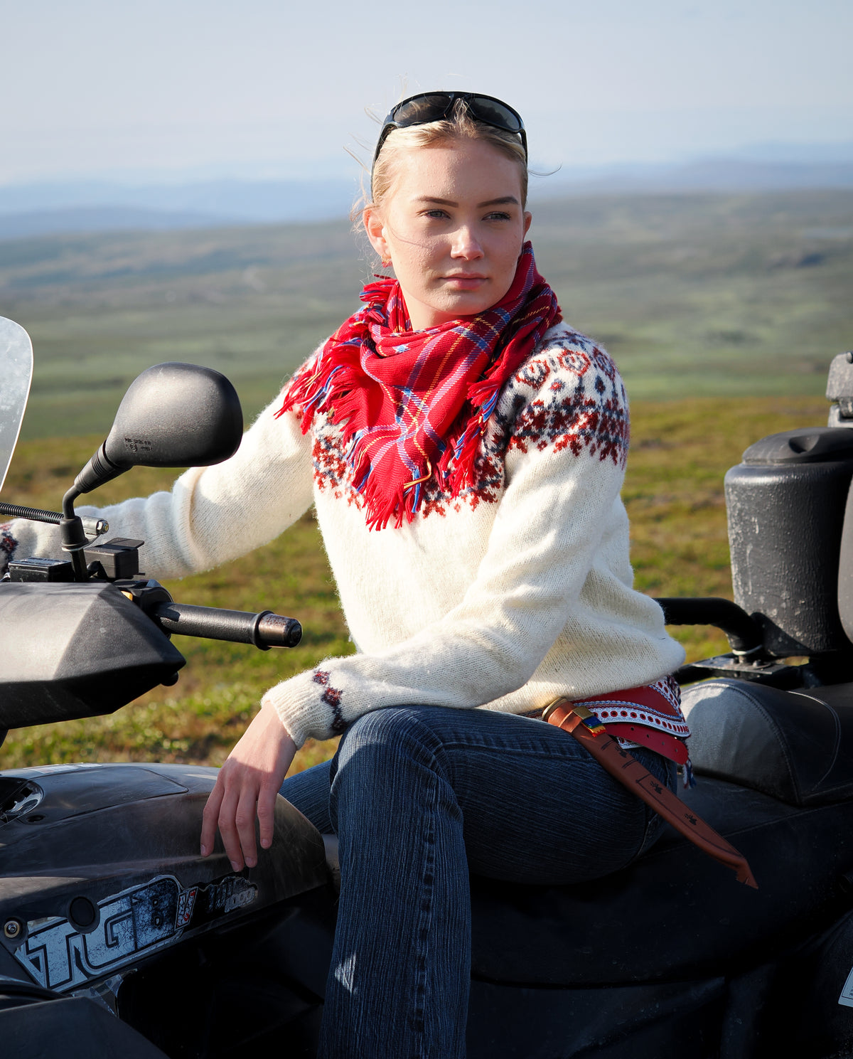 Ullobáidi Geassi - Ullgenser Sommer Norsk Strikkeoppskrift