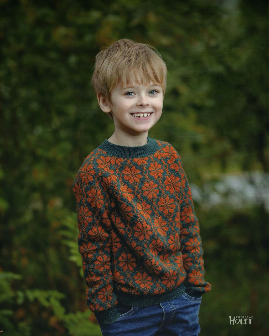 Sirges Báidi - Children's Sweater 2-12 years - English Knitting Pattern
